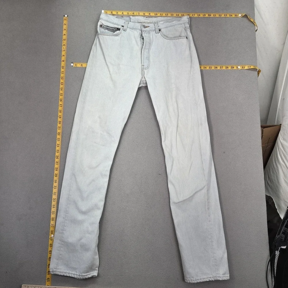 Vintage Levis 501 Jeans Mens Light Blue Straight Made USA Stains Fits 32x34 Flaw